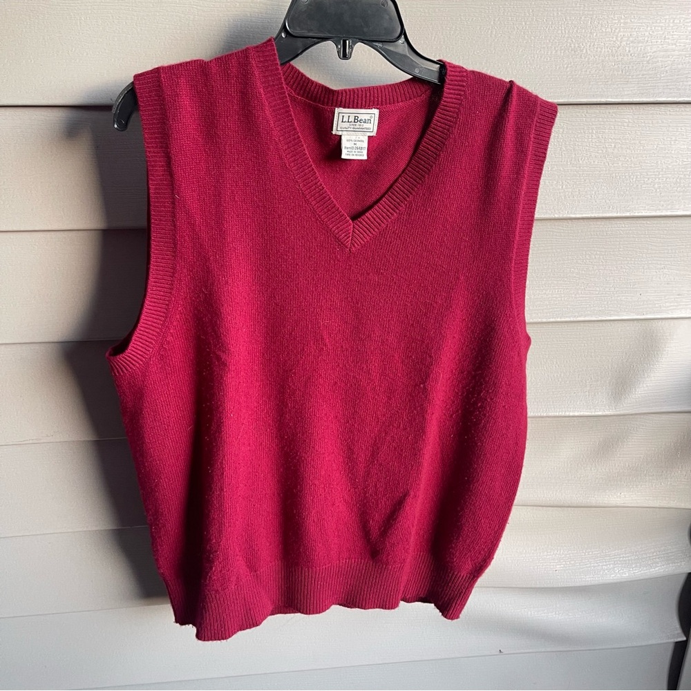 LL Bean Sweater Mens Medium Red Vest‎ Cashmere Casual V Neck Holiday Grandpa